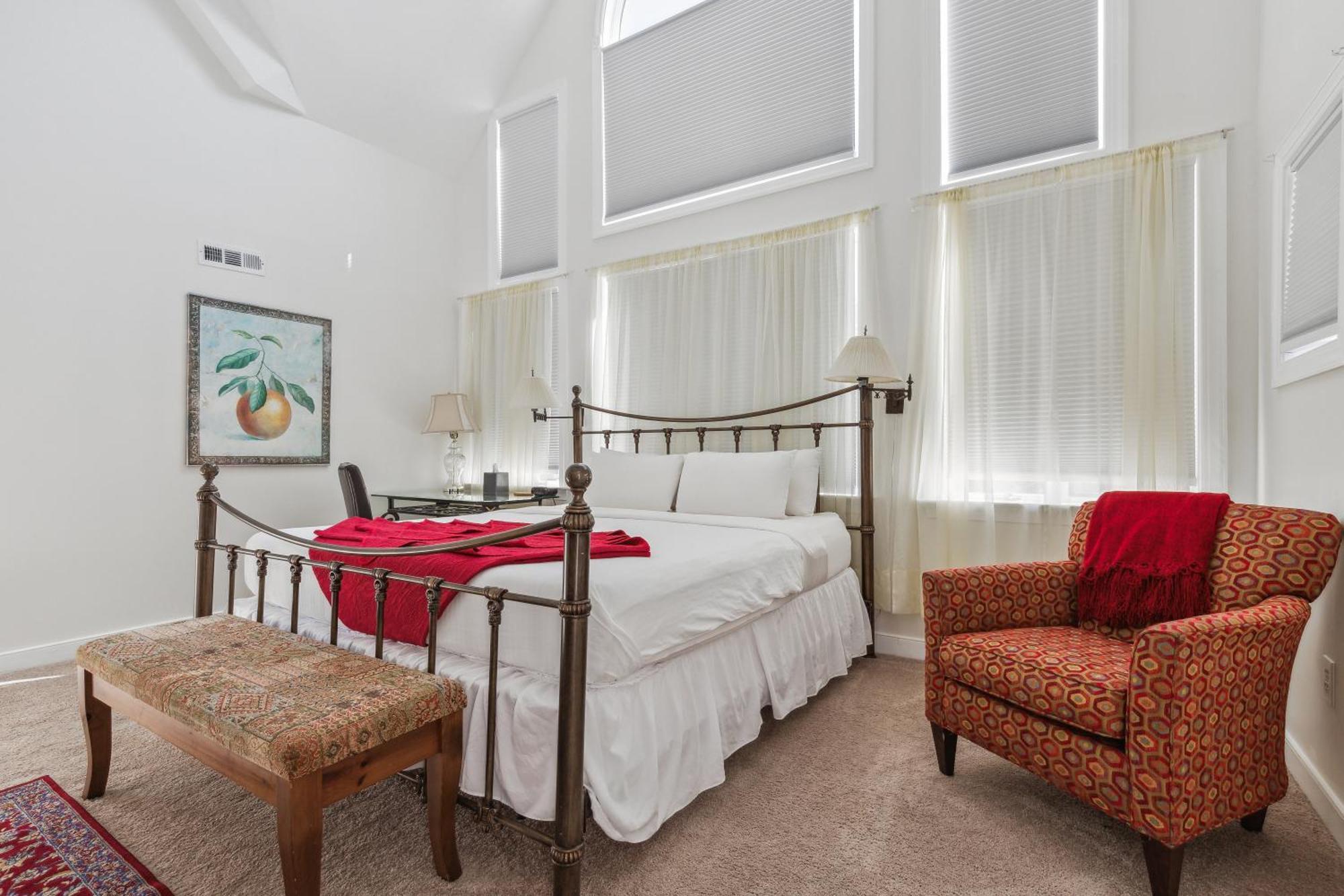 The Columbia Inn At Peralynna Dış mekan fotoğraf